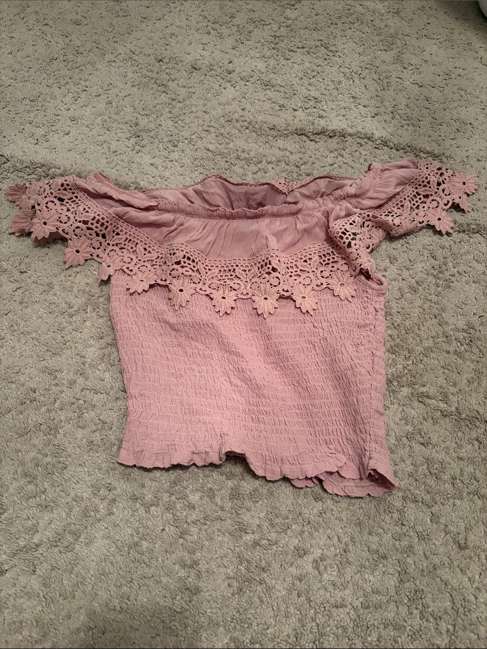 Active USA Pink Off-Shoulder Lace Crop Top